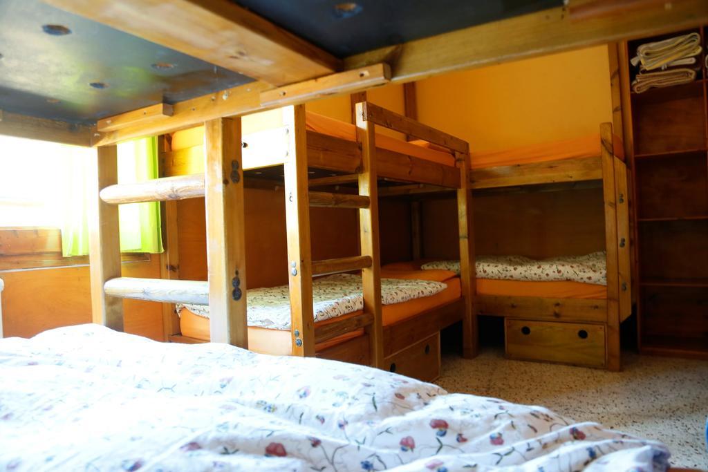 La Closa Hostel Castellar De N'Hug Buitenkant foto